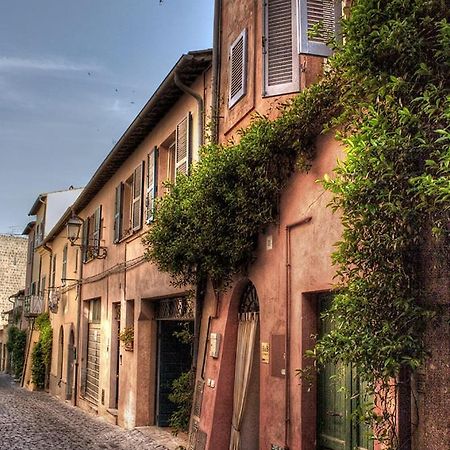La Torretta Bed and Breakfast Tuscania Εξωτερικό φωτογραφία