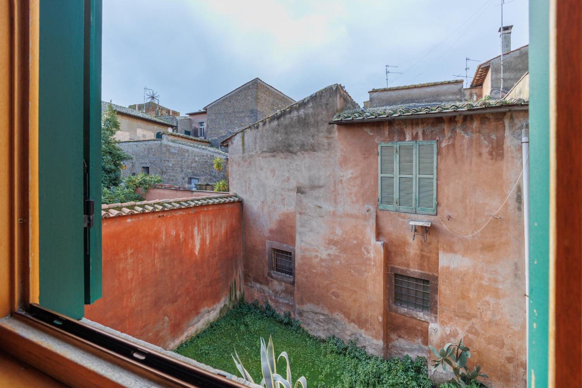 La Torretta Bed and Breakfast Tuscania Εξωτερικό φωτογραφία