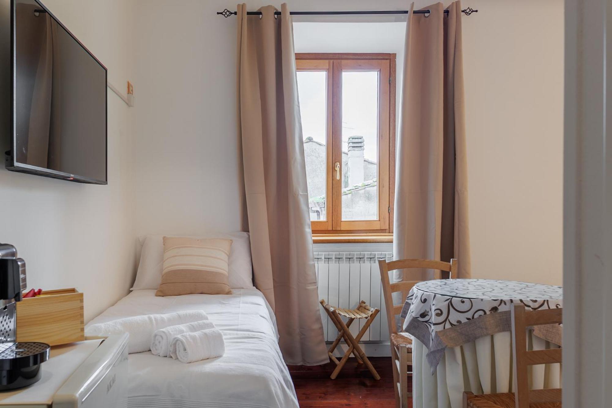 La Torretta Bed and Breakfast Tuscania Εξωτερικό φωτογραφία