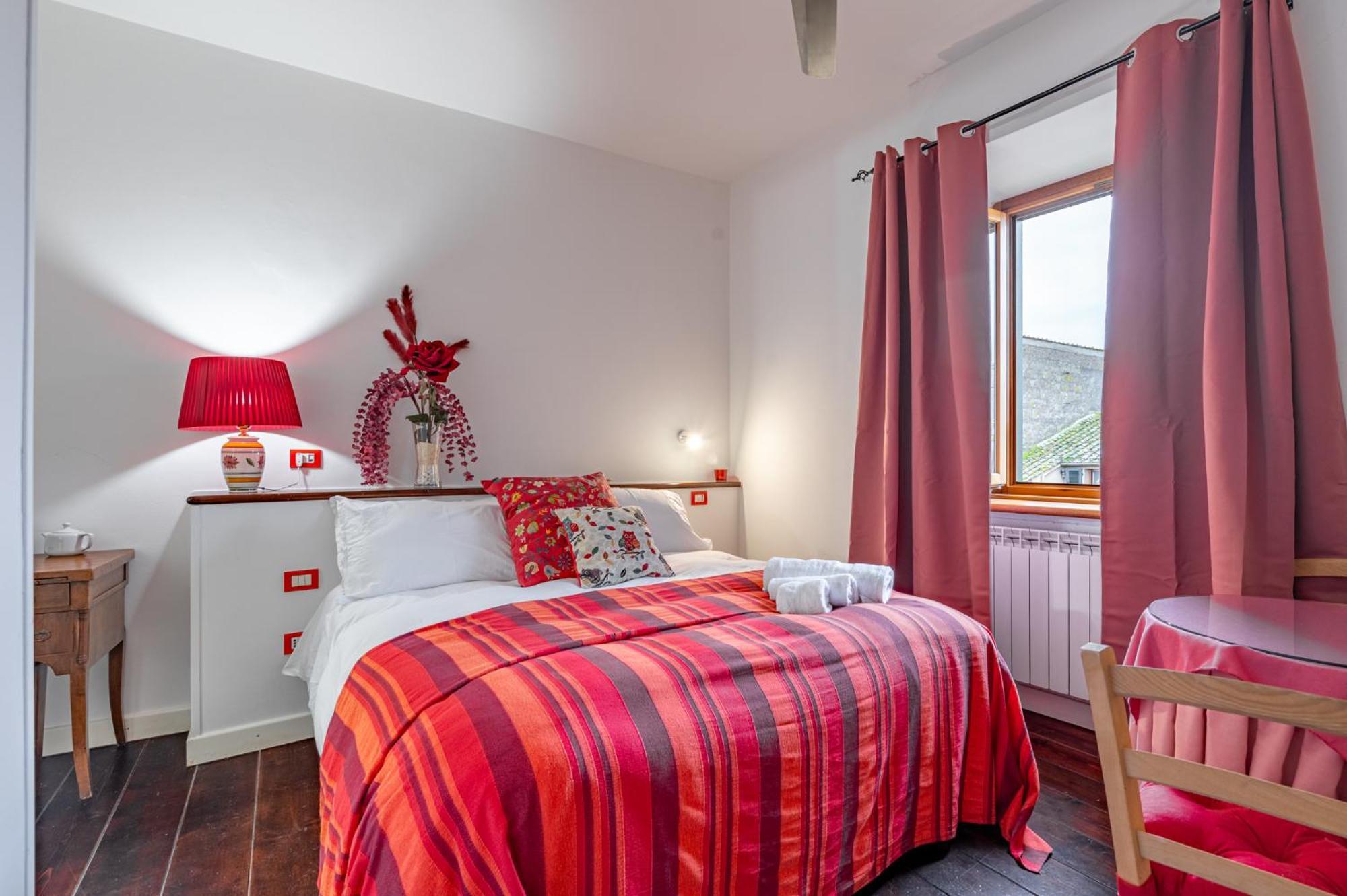 La Torretta Bed and Breakfast Tuscania Εξωτερικό φωτογραφία